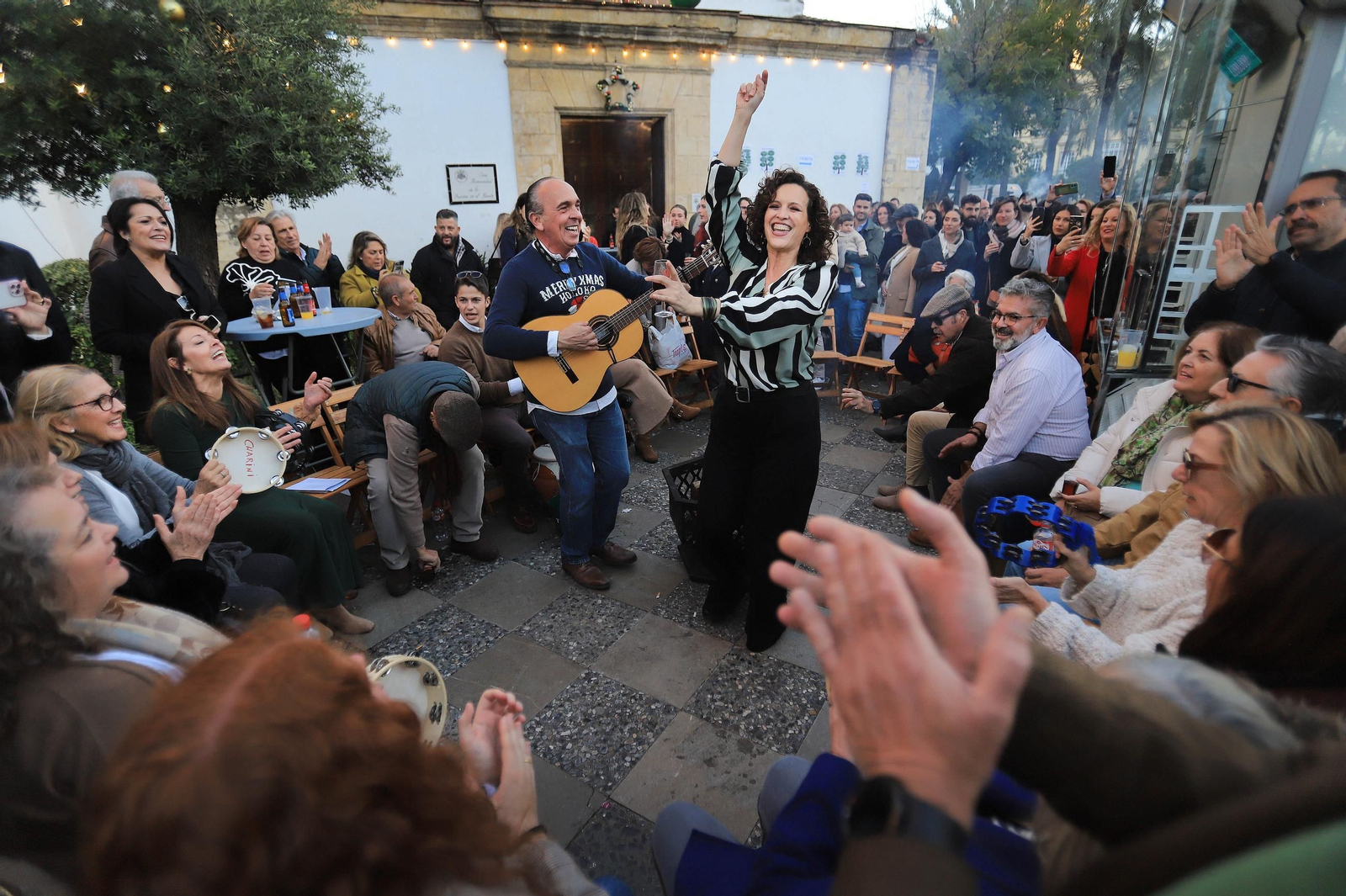 Búscate en las zambombas del Domingo 8 en Jerez
