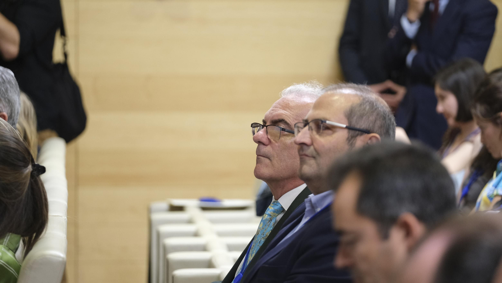 La Reina Sofía inaugura el I Congreso Internacional sobre ELA, en imágenes