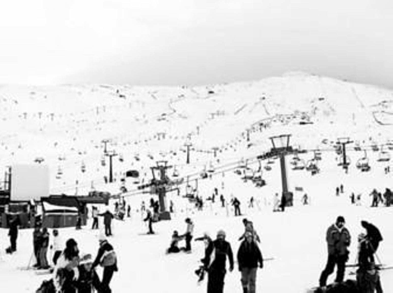 Según el nivel de cada uno de los esquiadores, podrán usar un tipo de pista u otro.