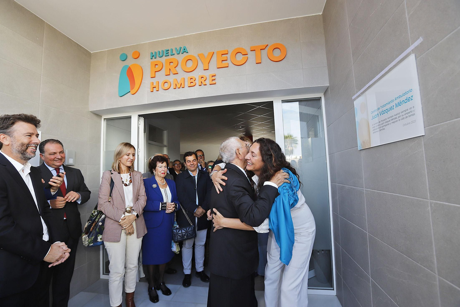 Imágenes de la inauguración del nuevo edificio de Proyecto Hombre en Huelva