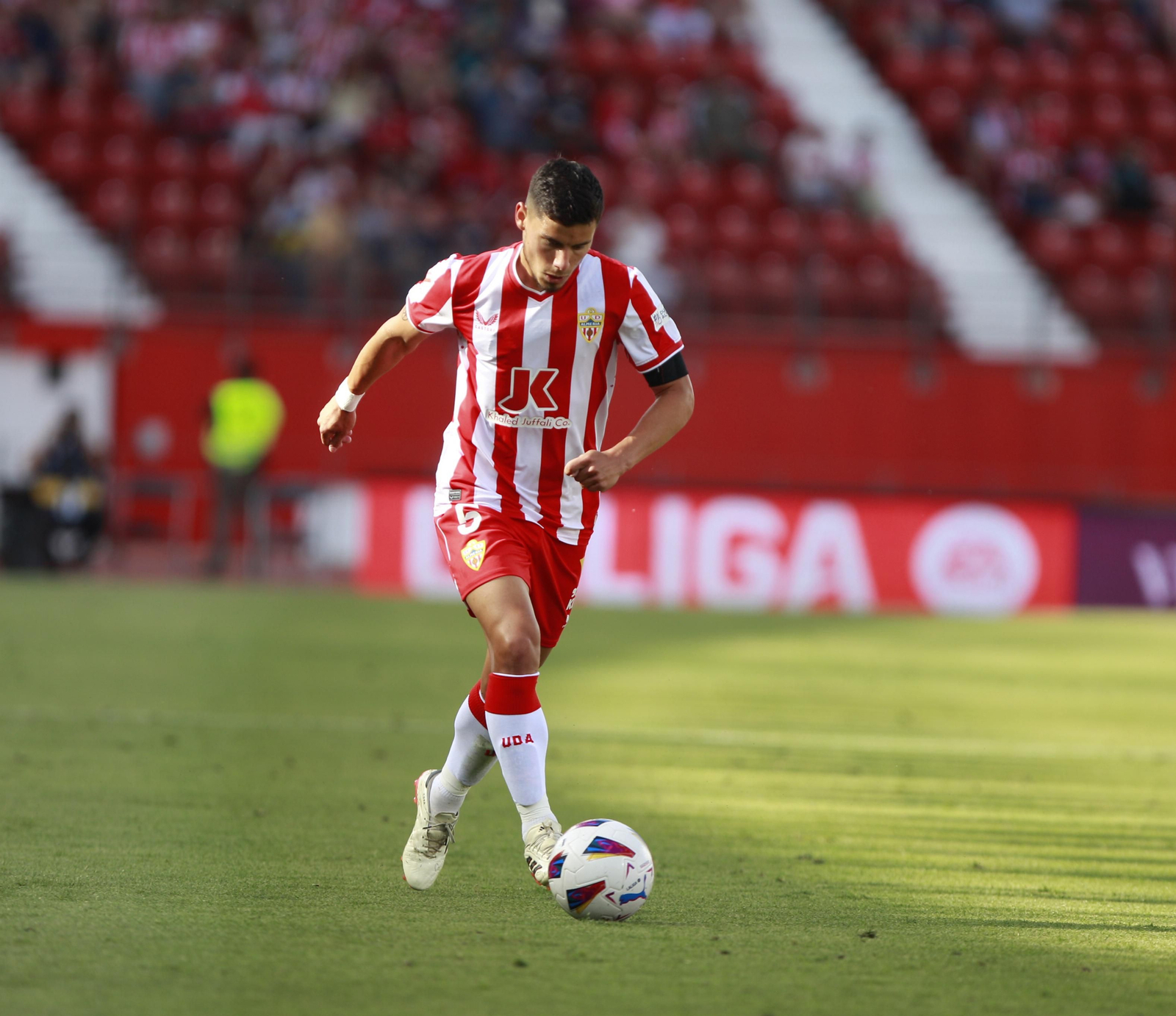 Imágenes de la gran victoria del Almería ante el Cádiz por 6 a 1