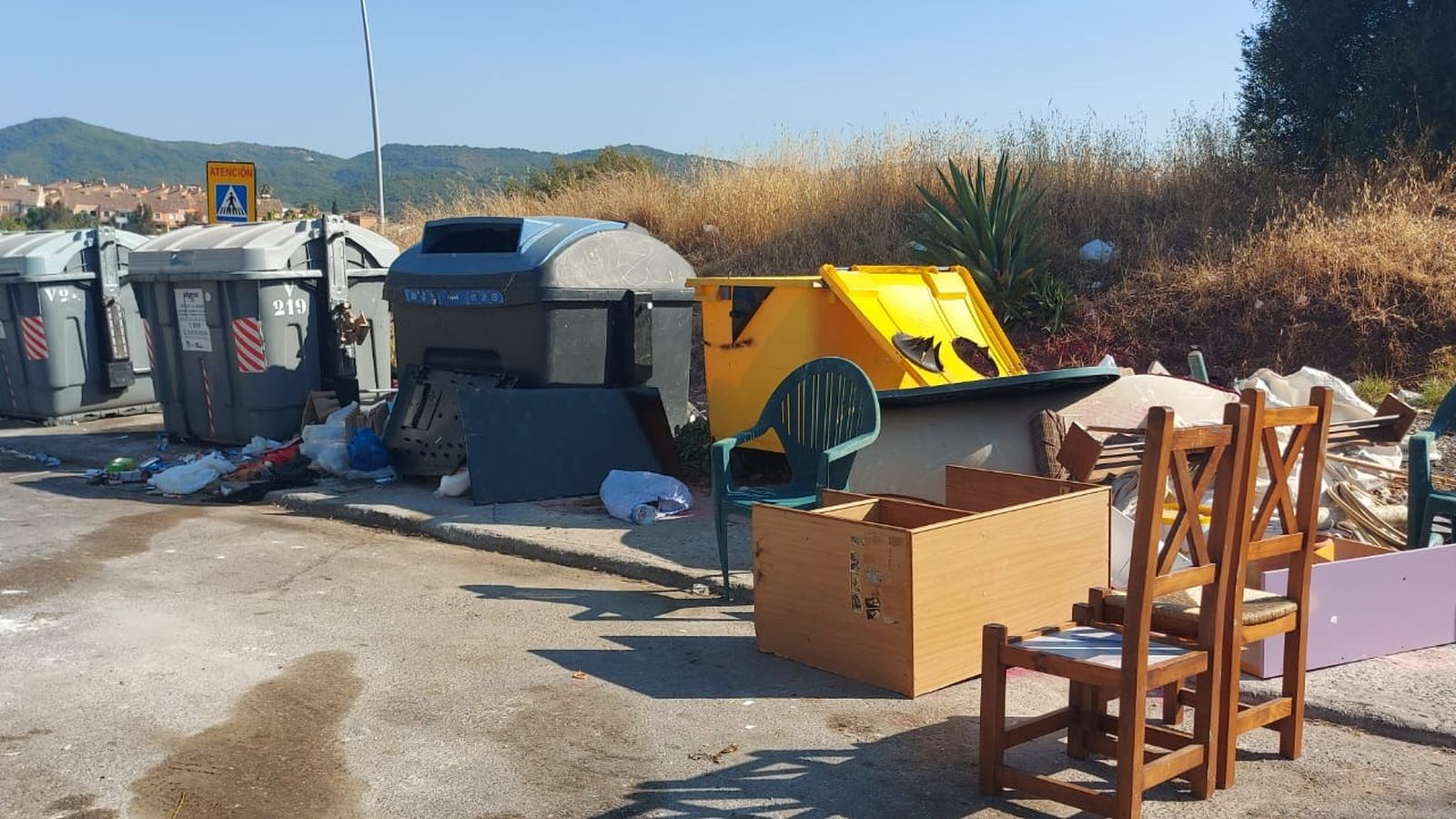 La calle Batel, en Getares.