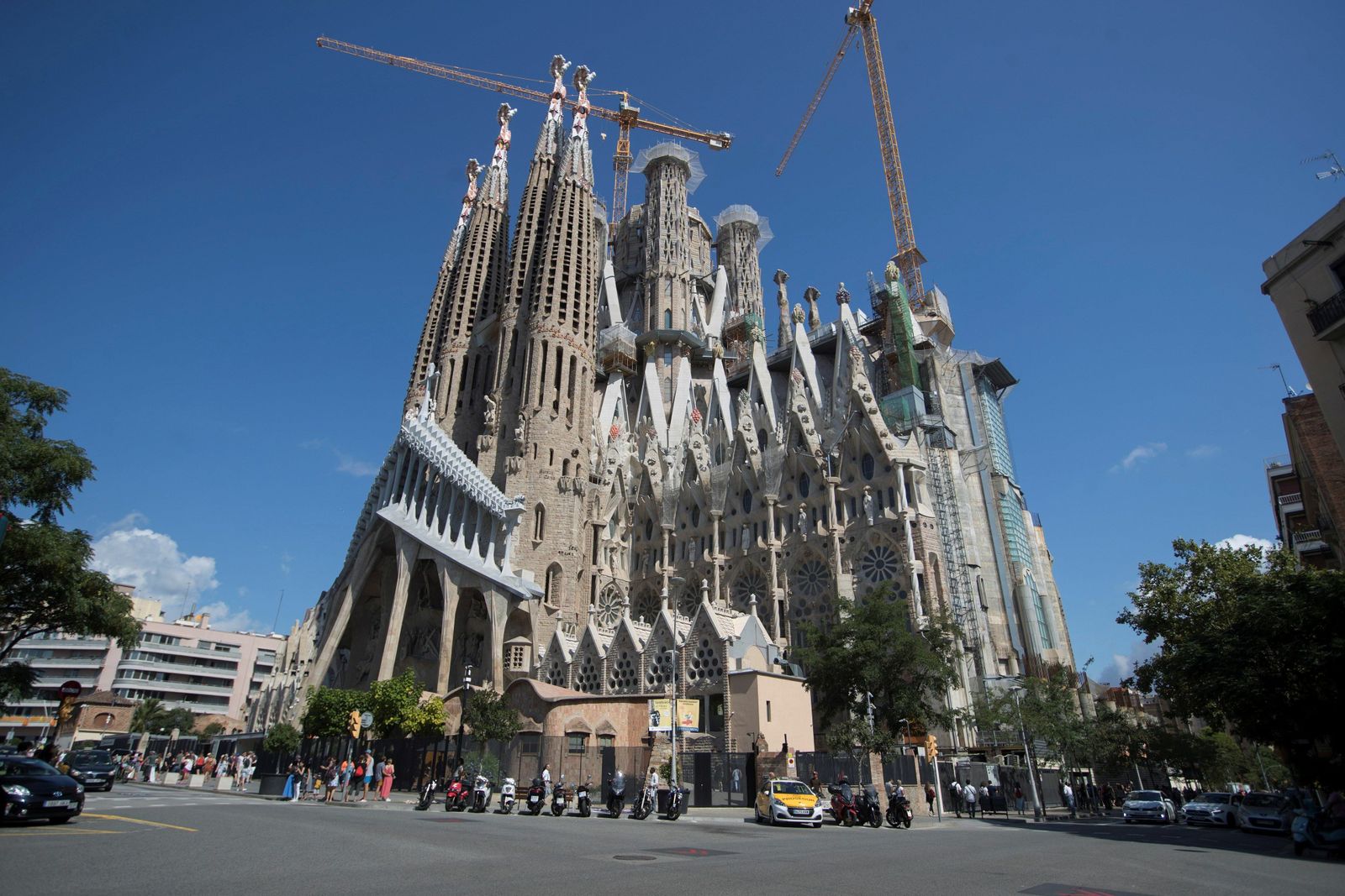 La Sagrada Familia que Gaudí dejó inacabada continúa en obras en 2019.
