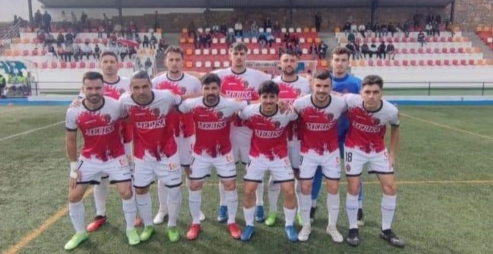Formación inicial del Espeleño ante el Gerena.