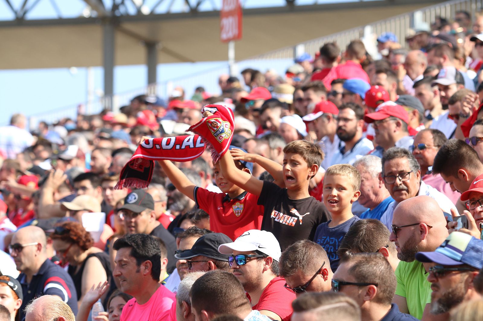 Las imágenes del UD ALMERÍA-CÁDIZ CF