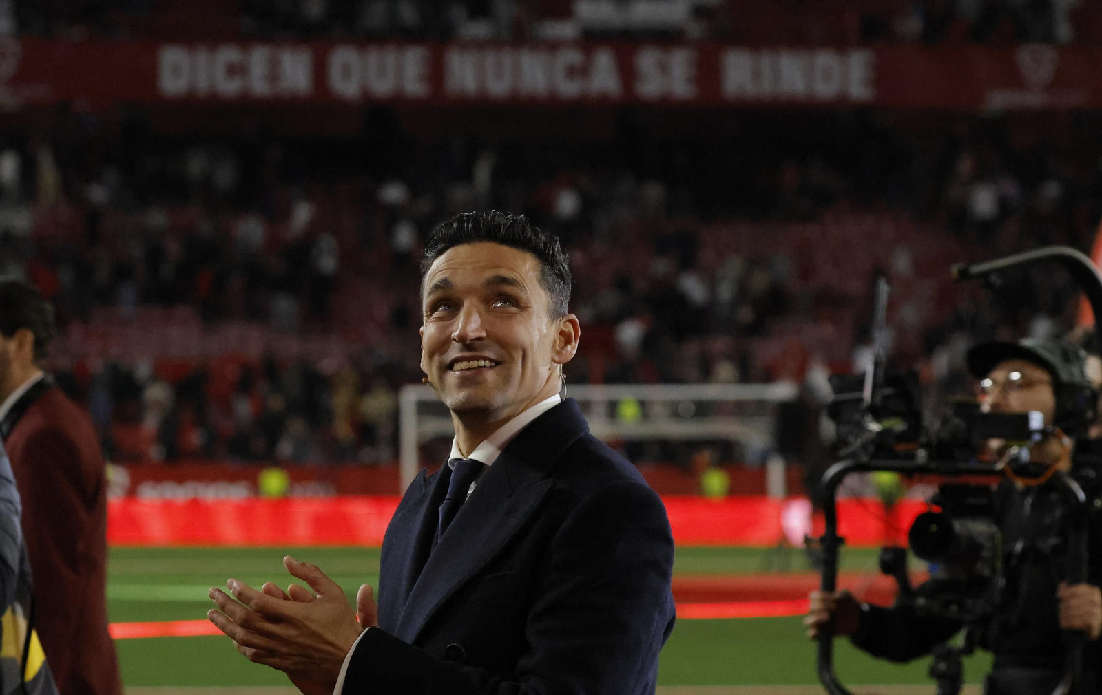 Las imágenes del homenaje a Jesús Navas