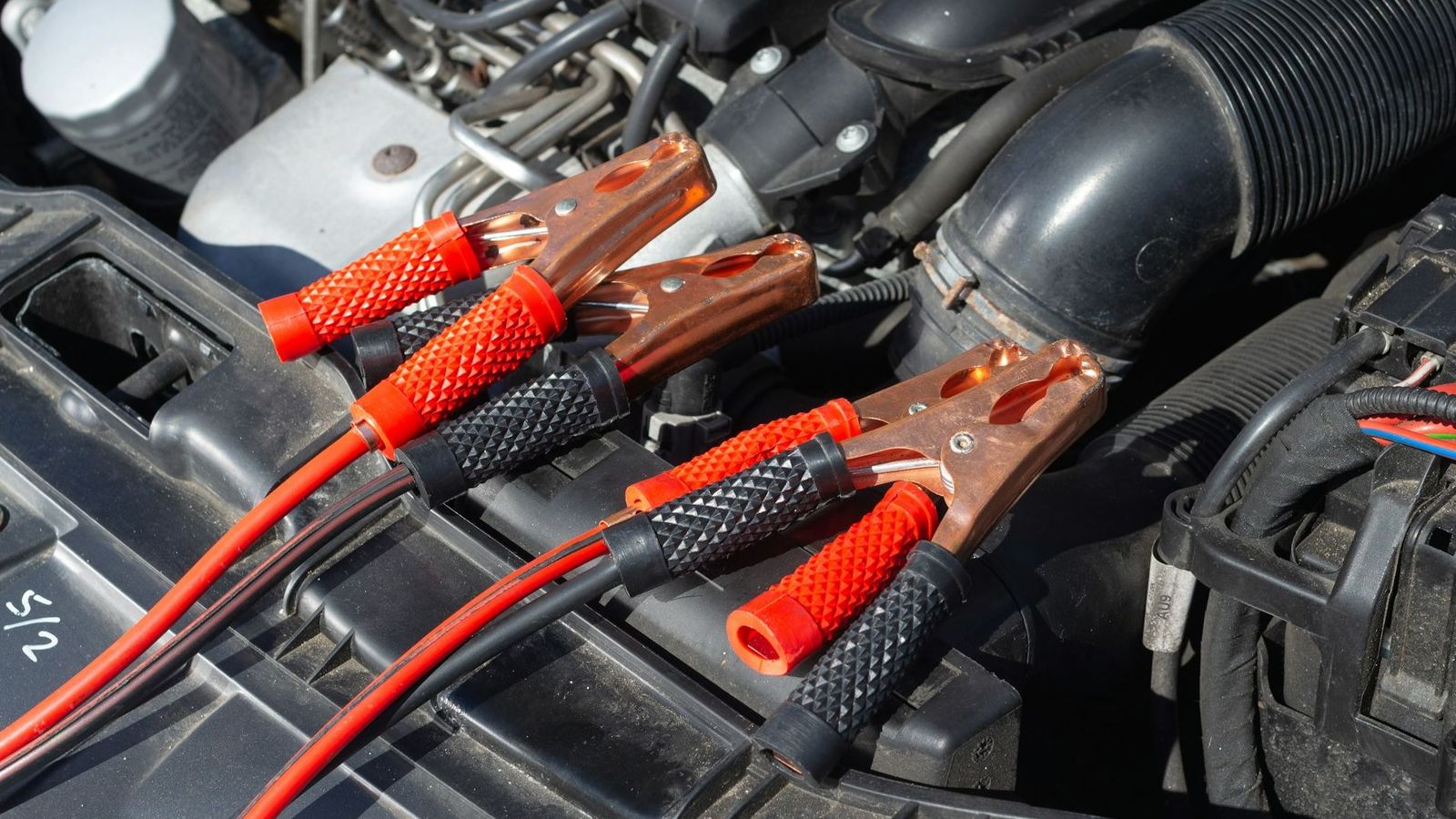 Las 5 señales de que la batería de tu coche necesita un cambio urgente