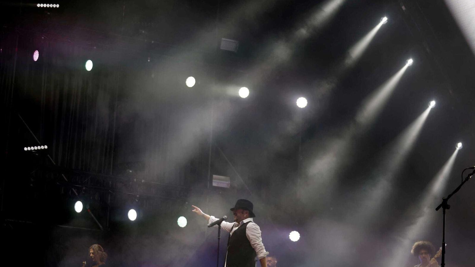 Concierto de El Barrio en el Cabaret Festival de Algeciras.