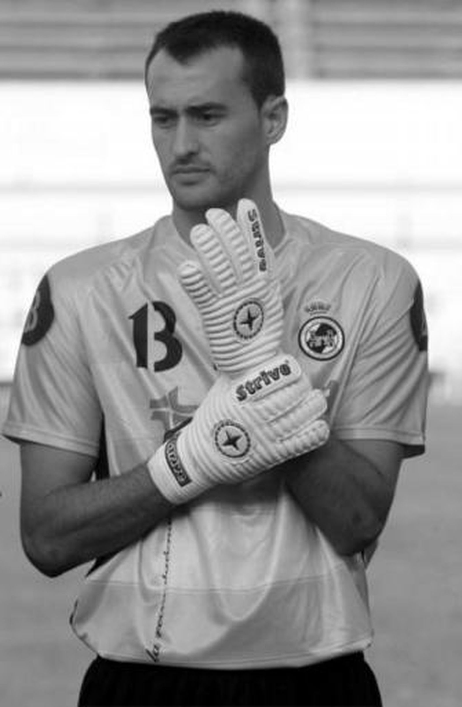 Fernando Thorices, con la camisola de la Balompédica.