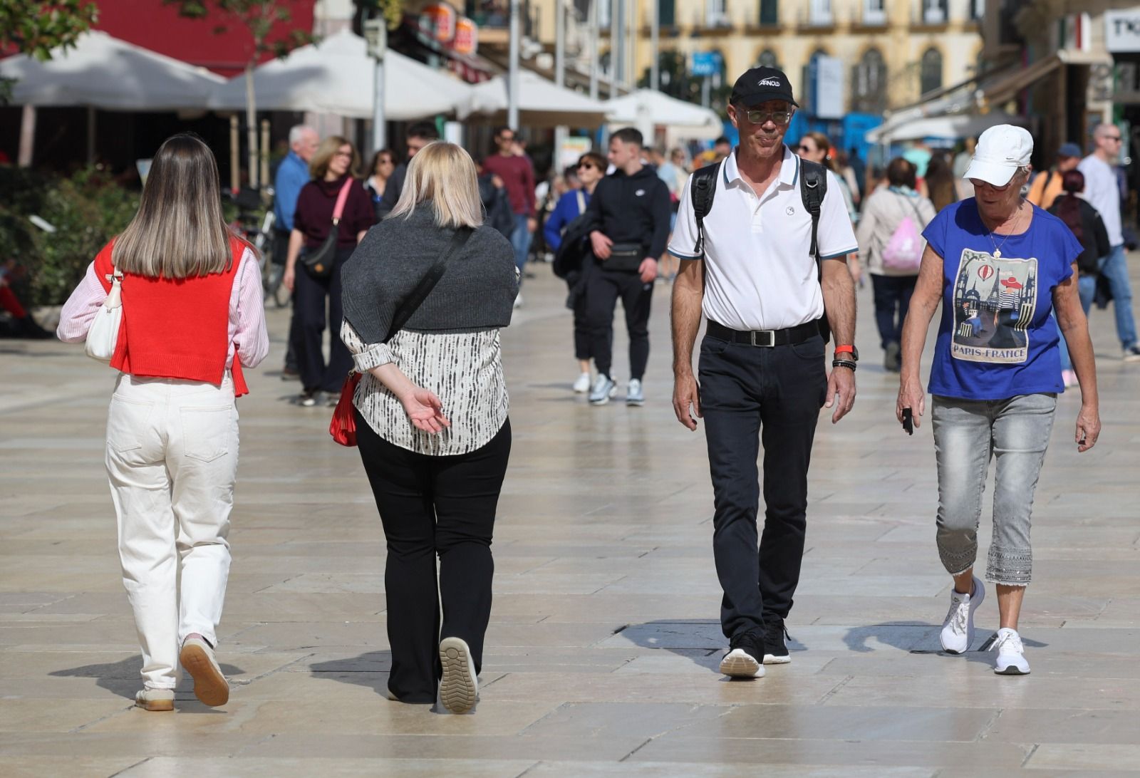 El sol y la subida de las temperaturas se imponen en Málaga.