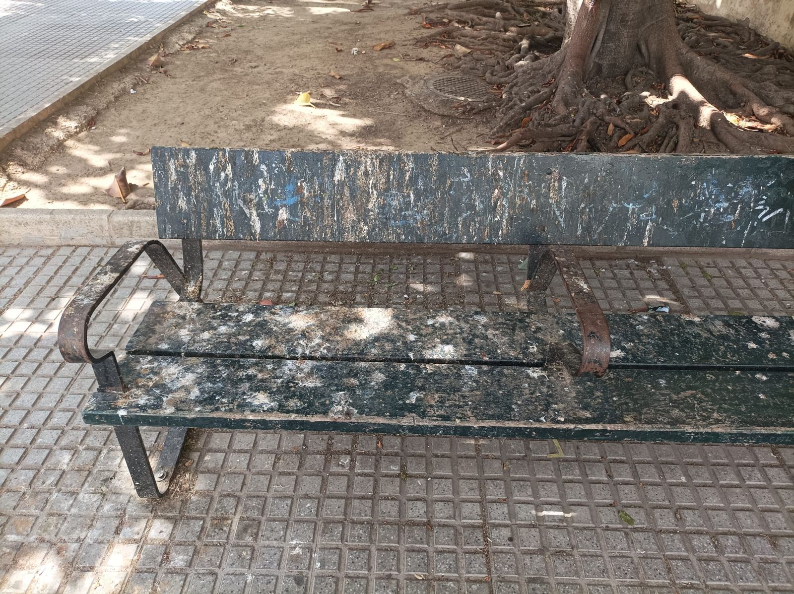 Avenida de Andalucía 82, como un cuadro de Jackson Pollok