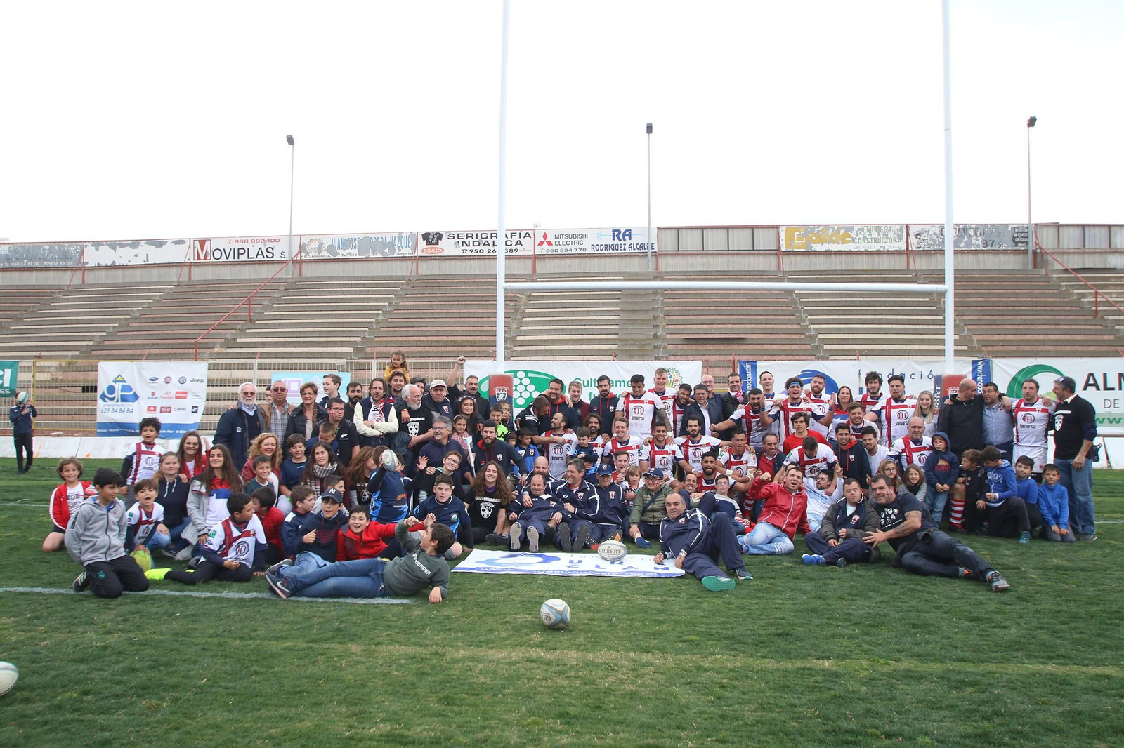 Fotogalería de la salvación de URA ante Olímpico.