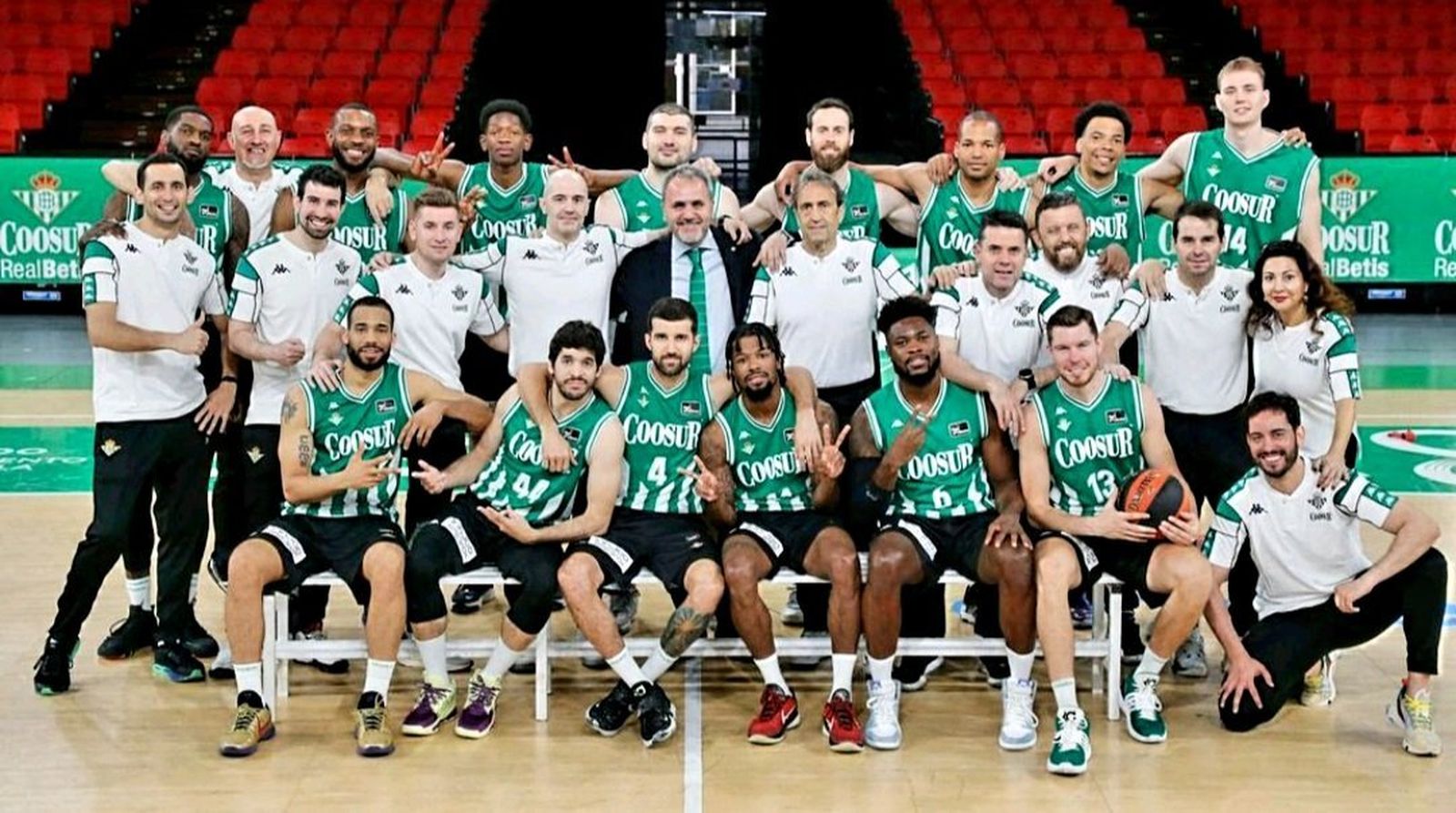 Las imágenes de la salvación del Coosur Betis