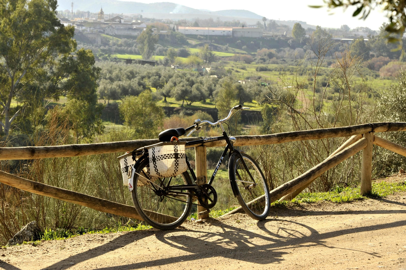 El trazado de la Vía Verde de la Sierra, que une Puerto Serrano con Olvera.