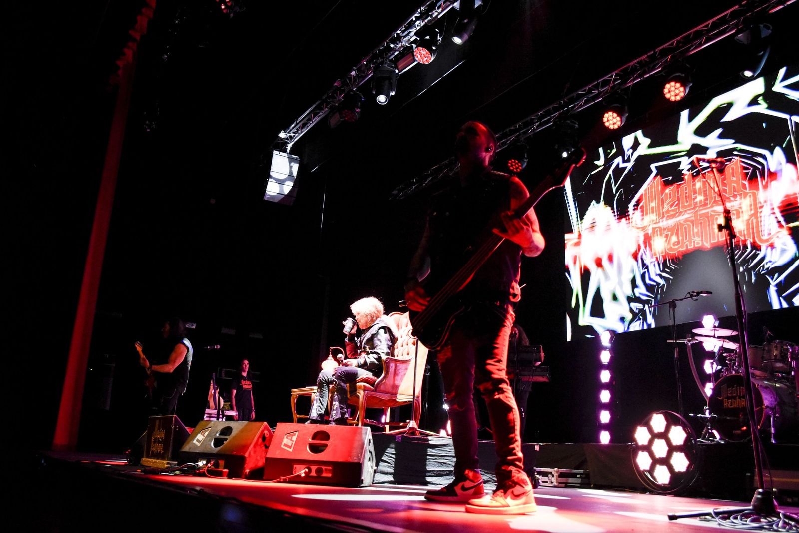 Las fotos del concierto de Medina Azahara en La Línea