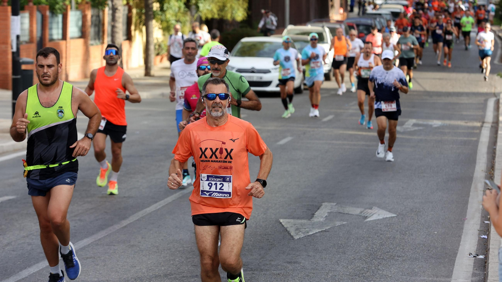 Búscate en la Media Maratón de Jerez 2025 (3)