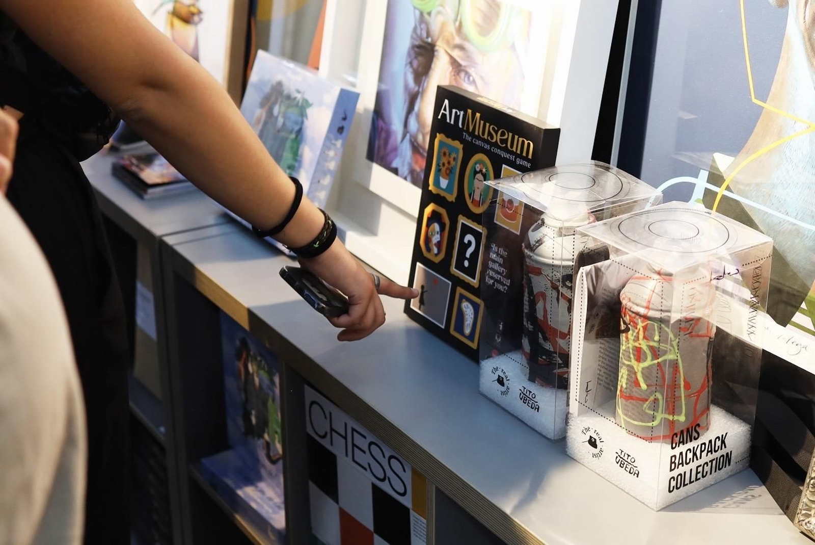 Así es Rampa: la nueva galería de arte contemporáneo con obras de Belin en el centro de Linares