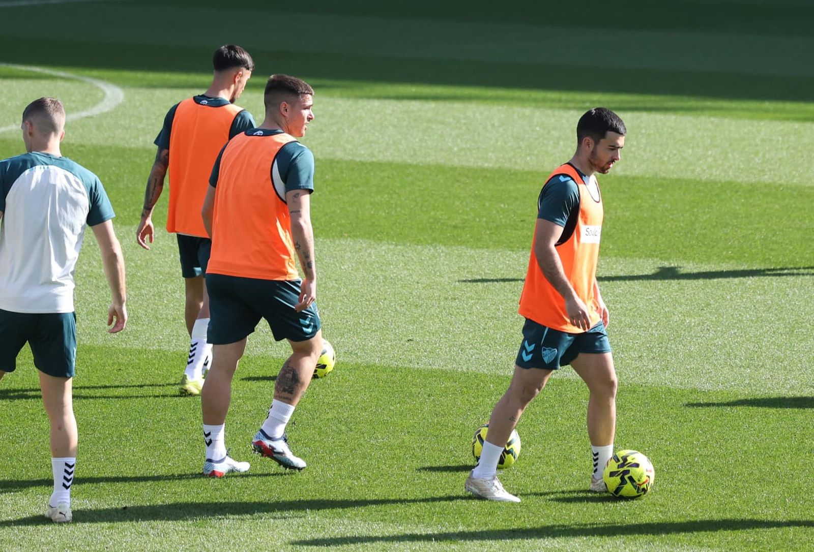 Funes, con fiebre y mascarilla pero al pie del cañón