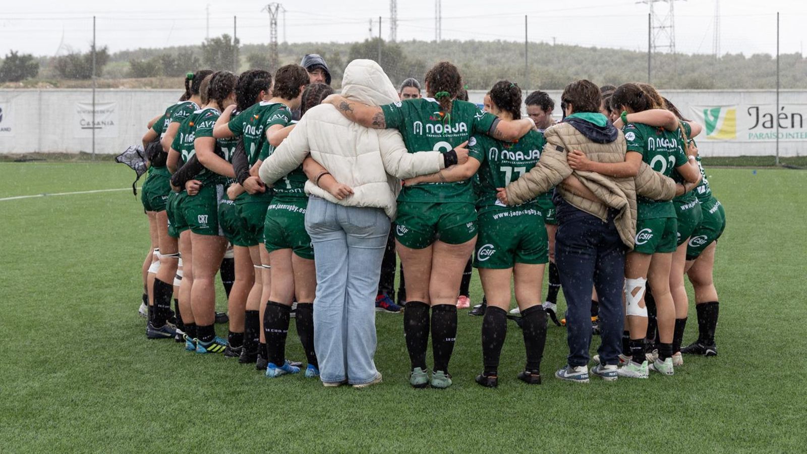La alegría por el título de campeonas de Jaén Rugby femenino, en imágenes