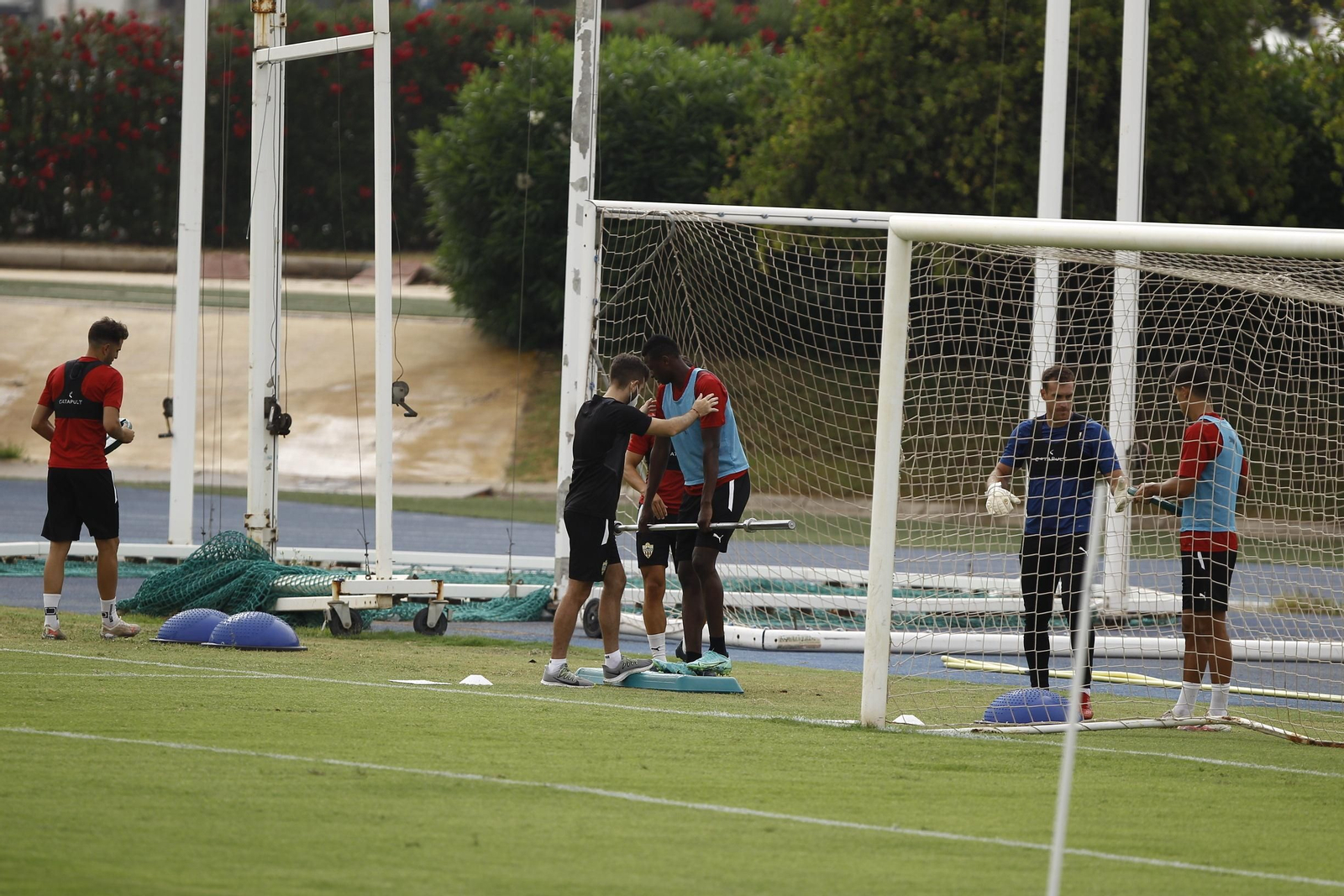 Fotogalería entrenamiento U.D. Almería