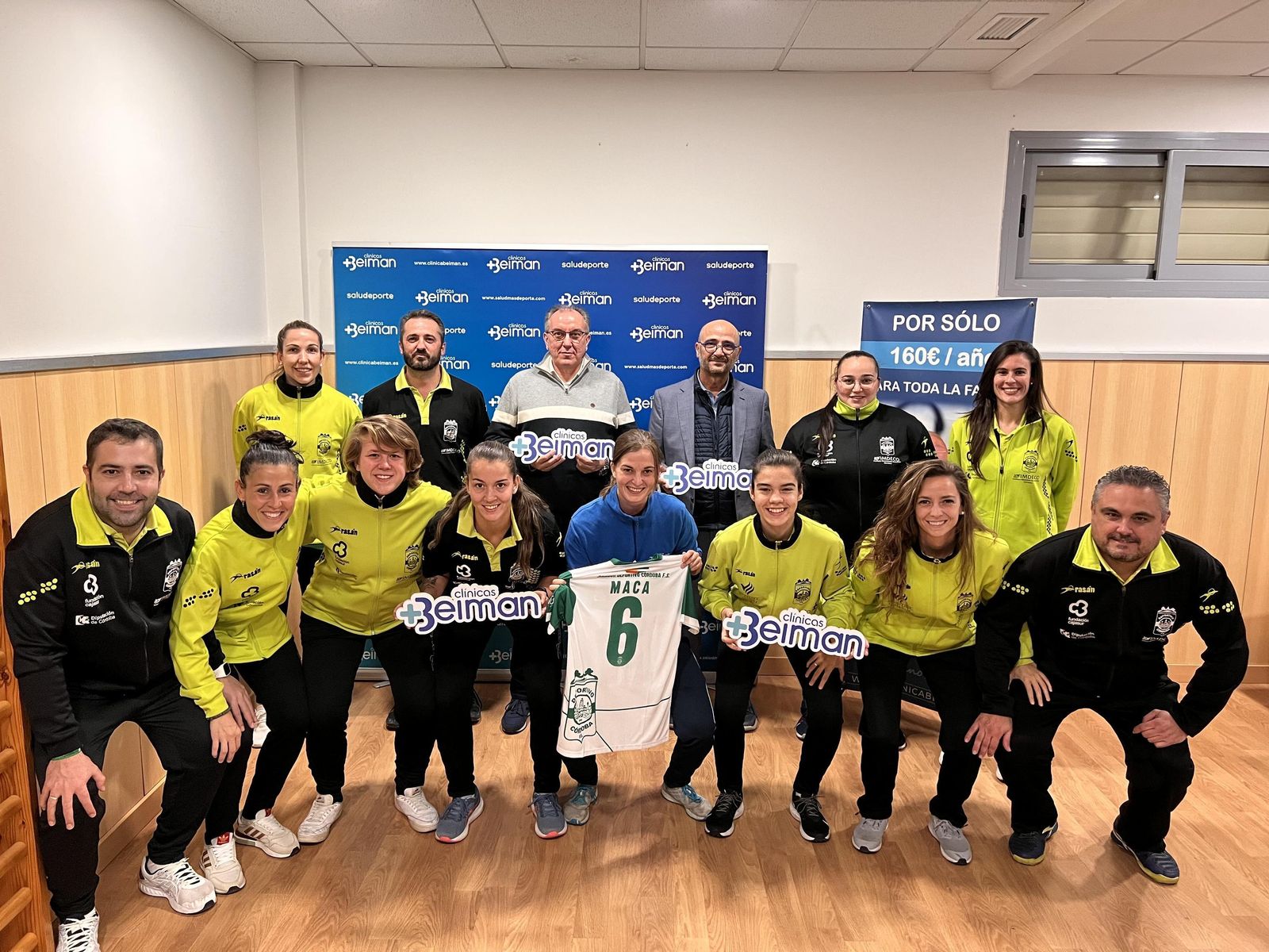 Clínicas Beiman refuerza su apoyo al deporte femenino con el patrocinio del Deportivo Córdoba