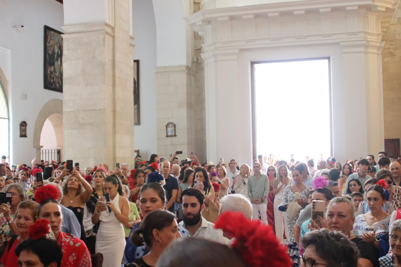 La procesión de Virgen del Valle de Santaella, en imágenes