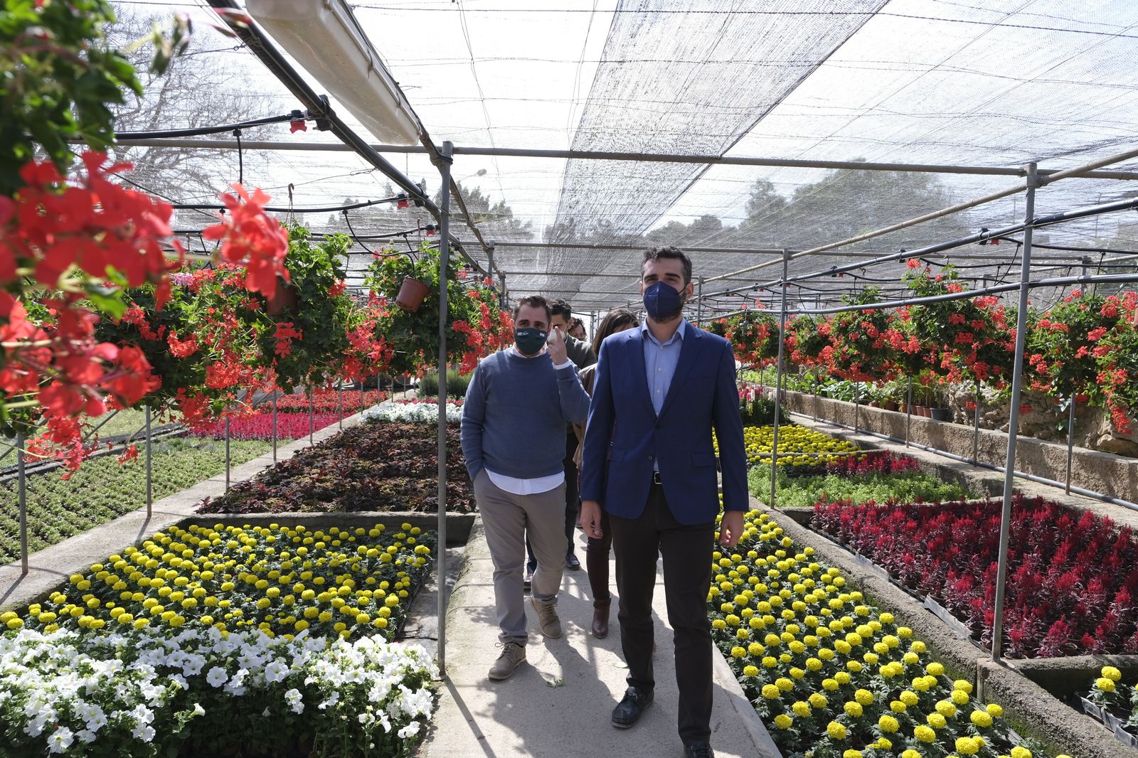 Fotogalería de la visita al vivero municipal de Almería.