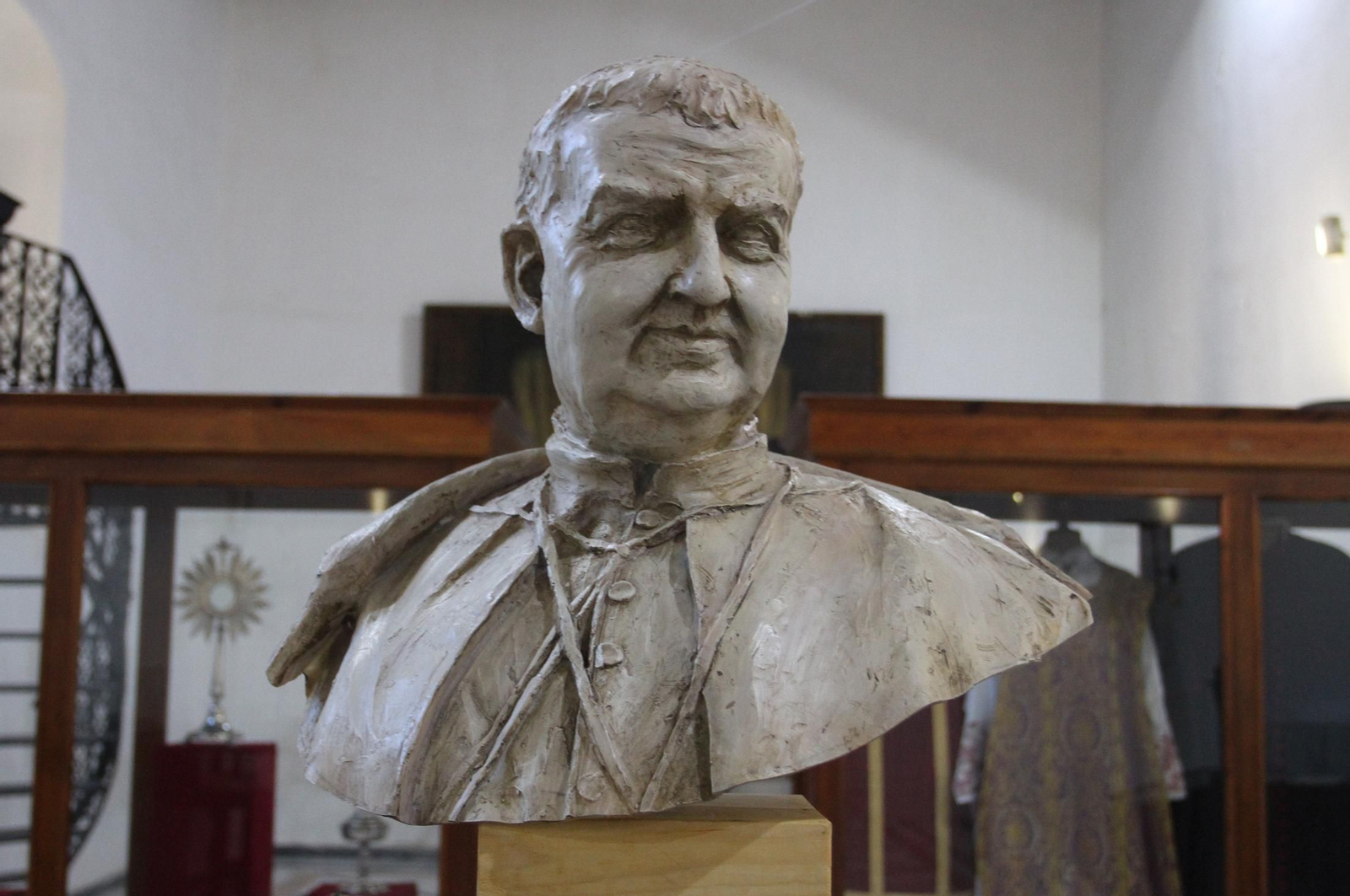 La inauguración de la exposición 'Arcipreste de Huelva, San Manuel González', en imágenes