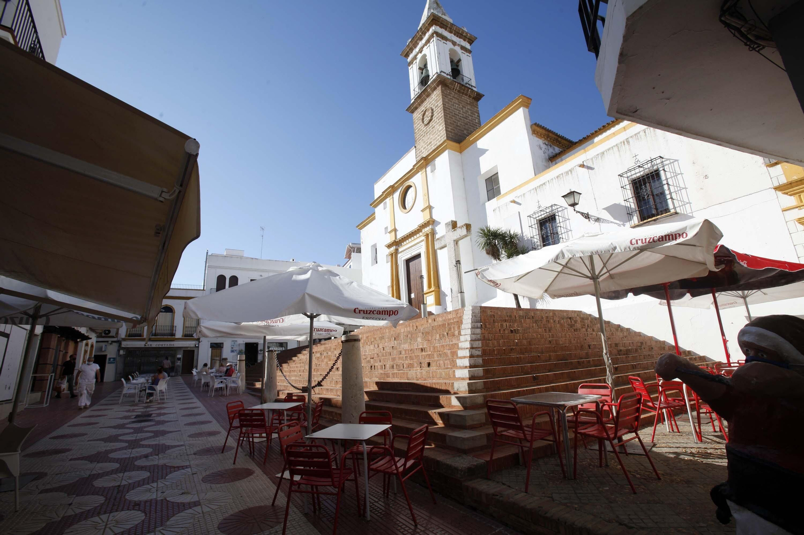 Terrazas en una de las calles más céntricas de Ayamonte