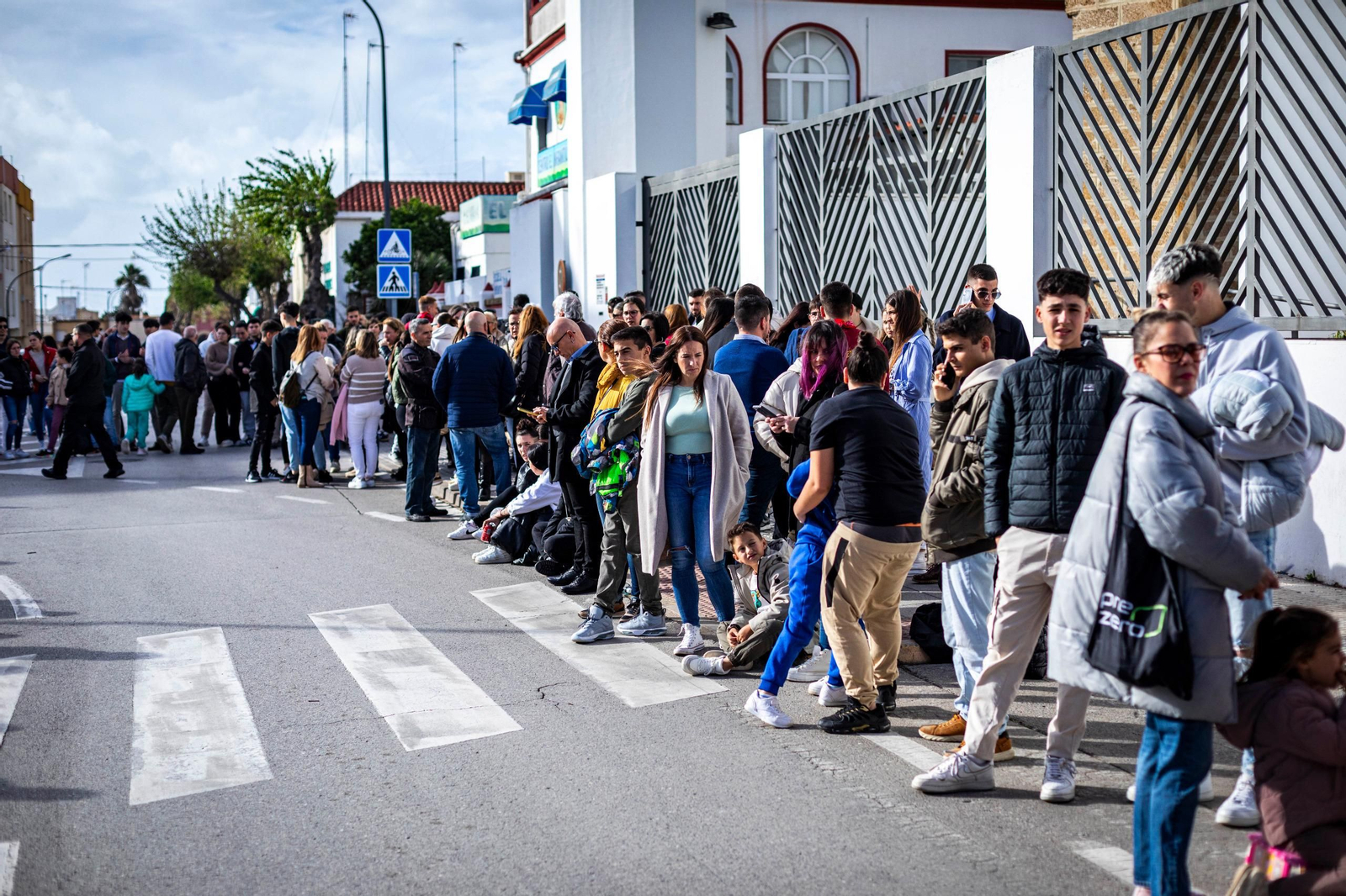 Las imágenes de la Cofradía del Prendimiento este Martes Santo en la Semana Santa de San Fernando 2024