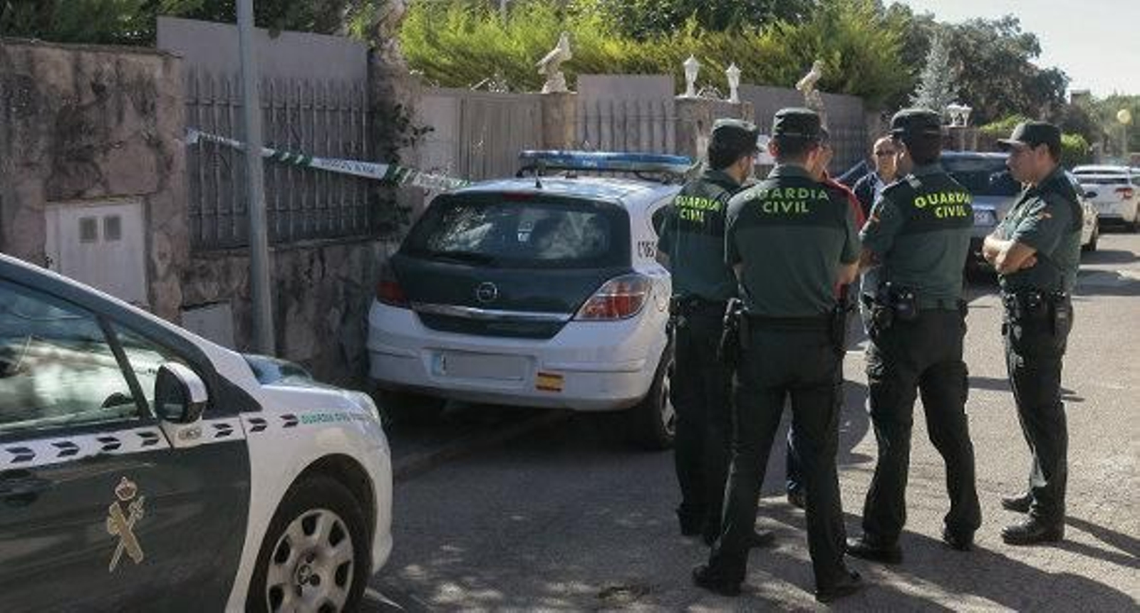 Hallan los cuerpos de un matrimonio y sus dos hijos pequeños descuartizados en Guadalajara