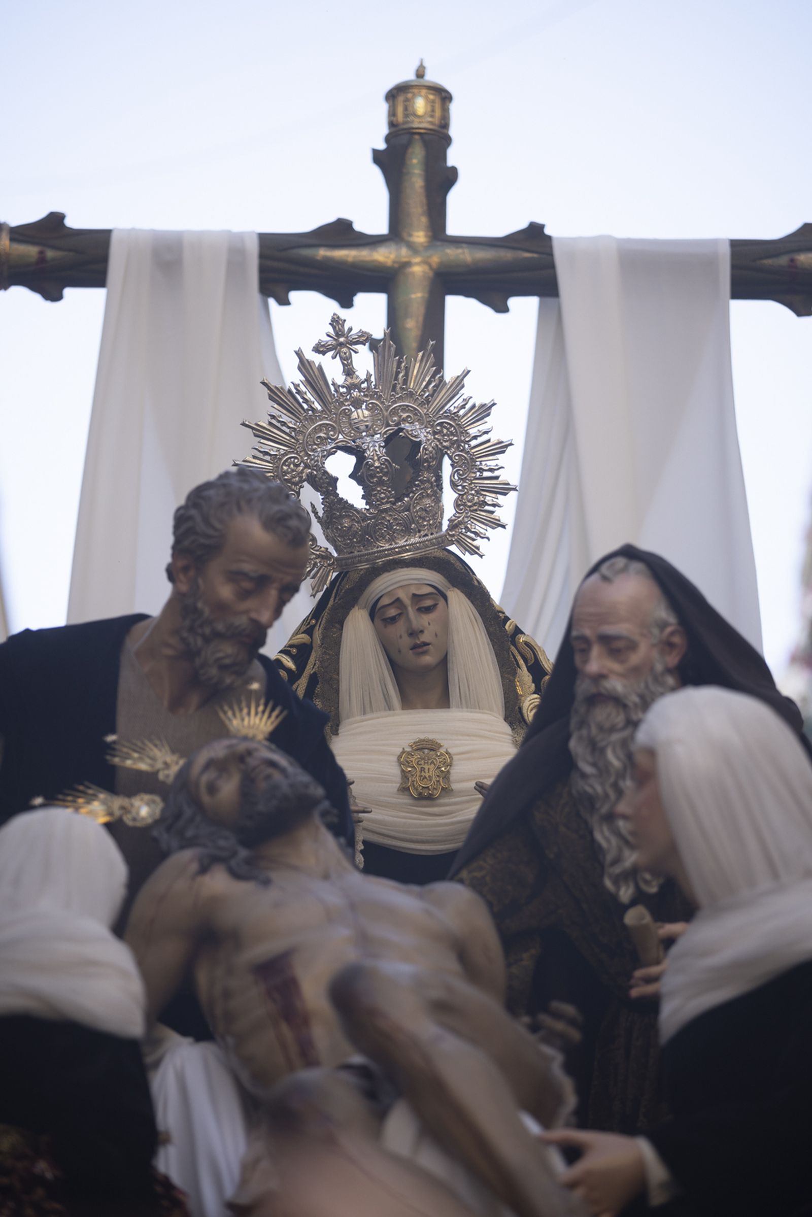 Miércoles Santo: Hermandad de la Santa Cruz de Huelva, en imágenes