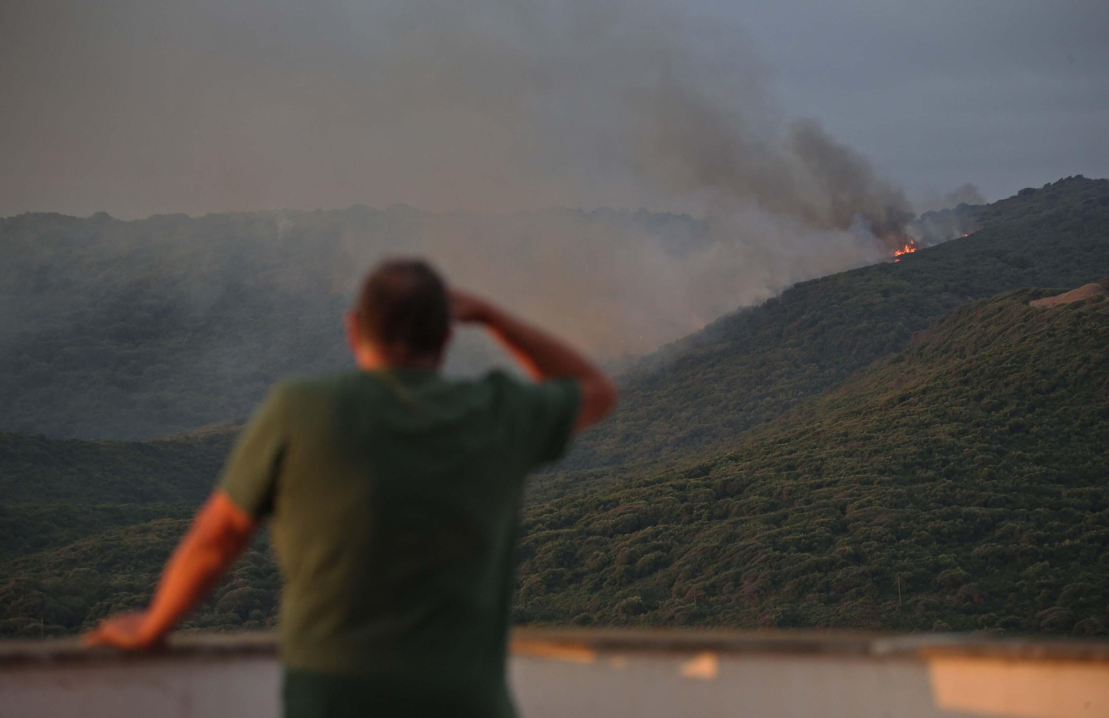 El incendio forestal  de Algeciras, en imágenes