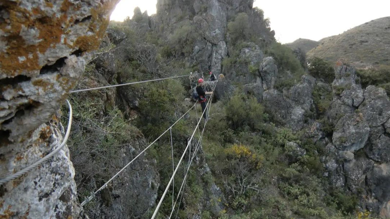 La Vía Ferrata de Atajate.