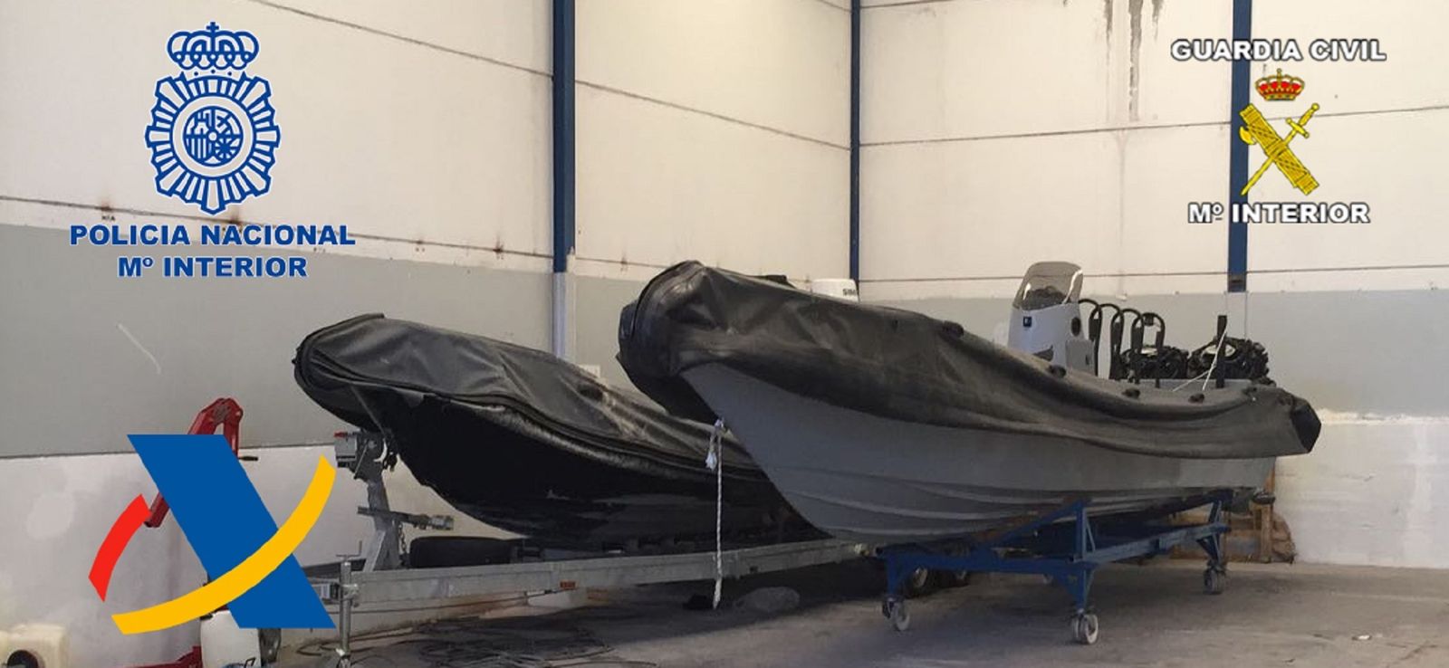 Dos lanchas incautadas en la operación conjunta de Policía, Guardia Civil y Agencia Tributaria.