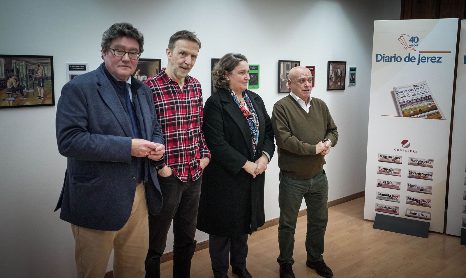 Imágenes de la inauguración de la exposición de Manuel del Valle en la sala ArteaDiario