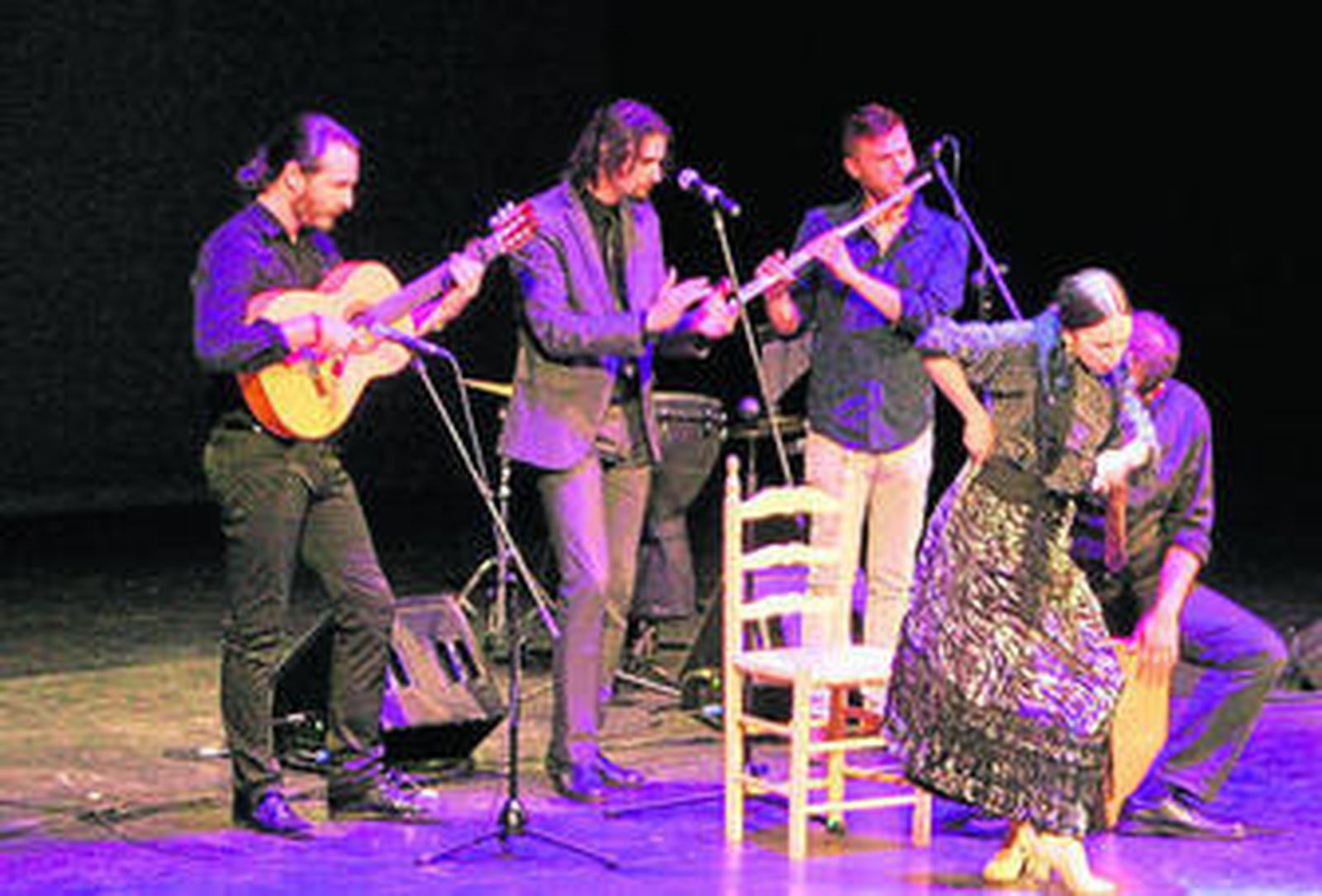 El espectáculo 'Matías López' fue muy aplaudido por el público.