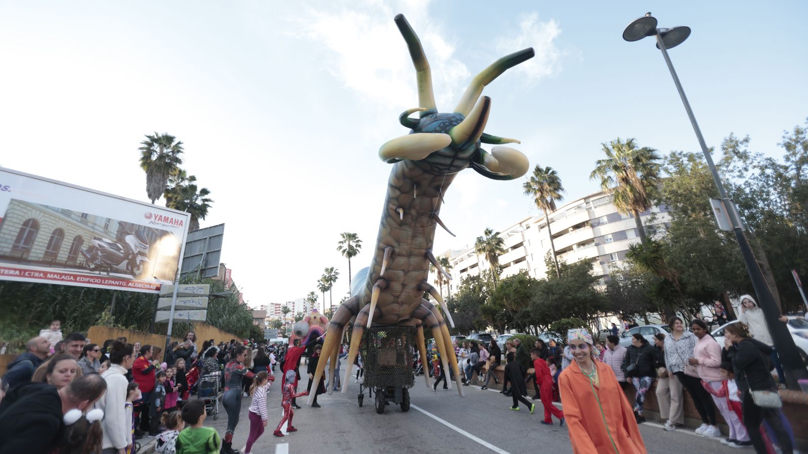 Búscate en las fotos de la cabalgata del Carnaval de Algeciras