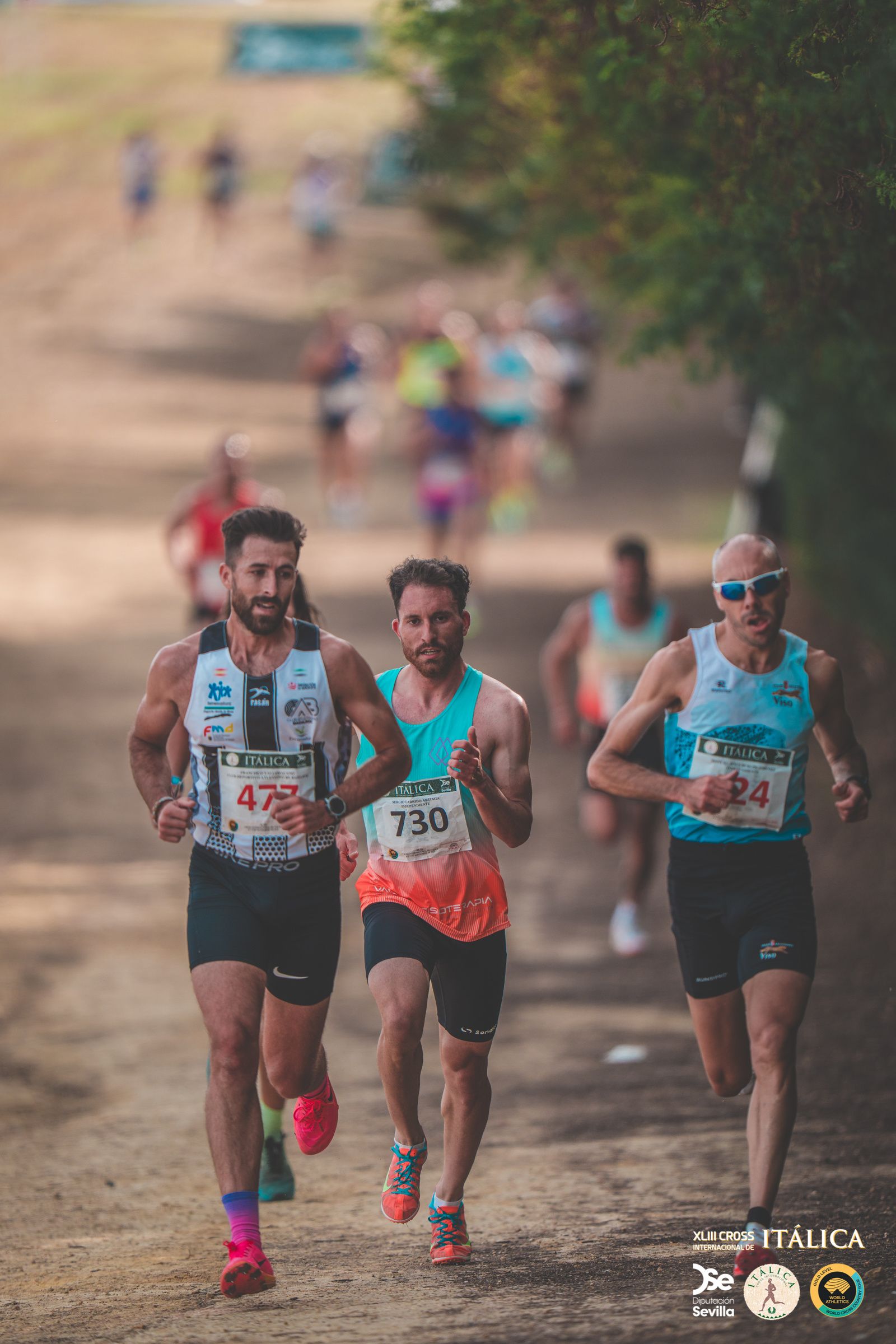 Búscate en las fotos del Cross de Itálica 2025 | 2
