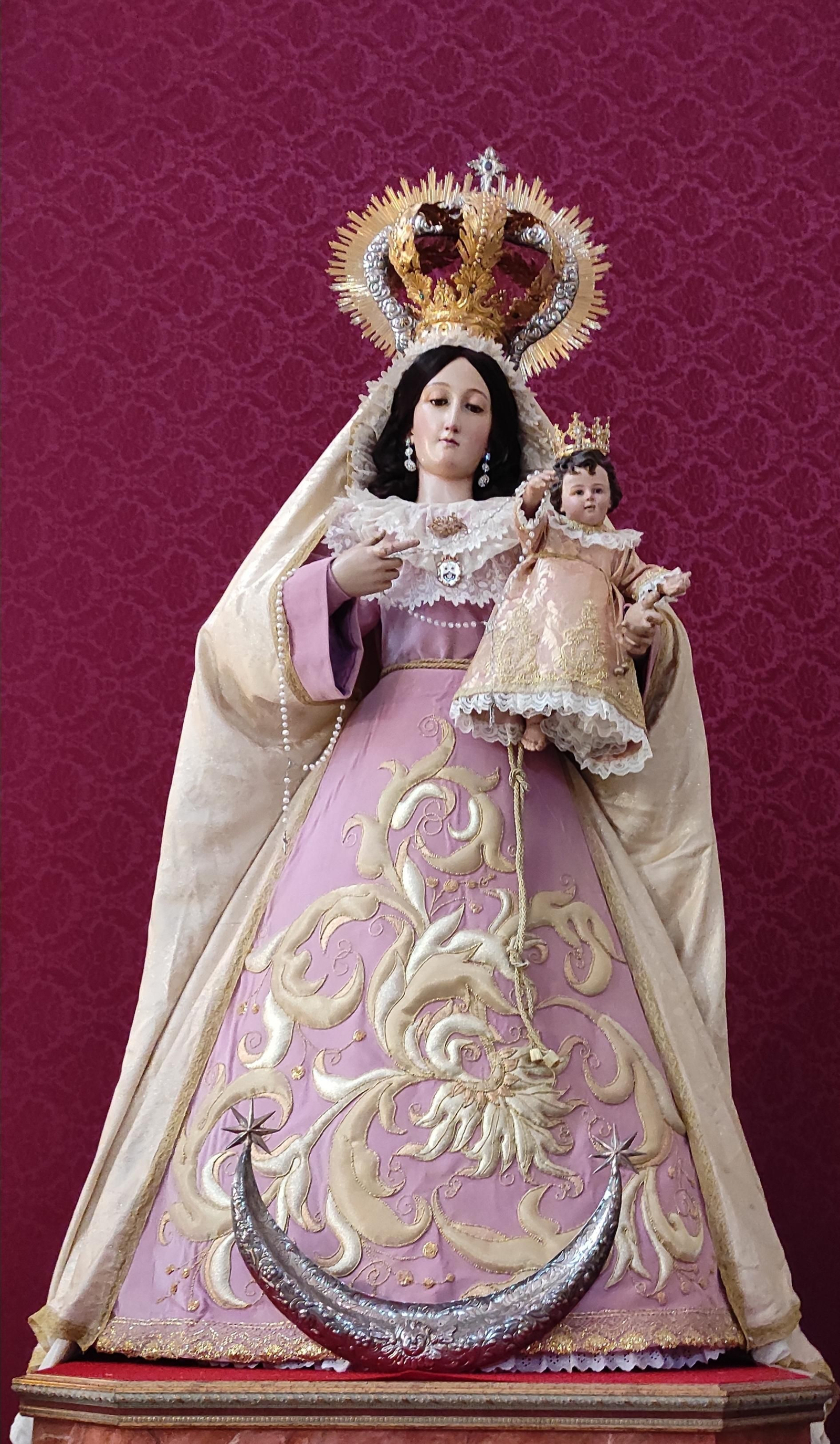 Una imagen de la Virgen del Rosario.