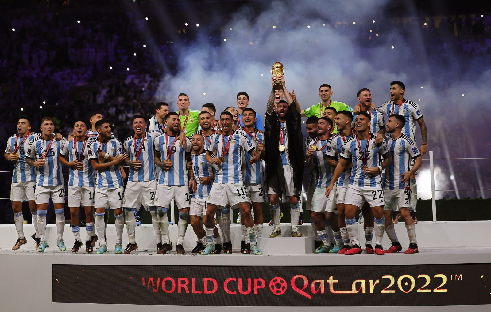 Las fotos de Messi con la Copa del Mundo