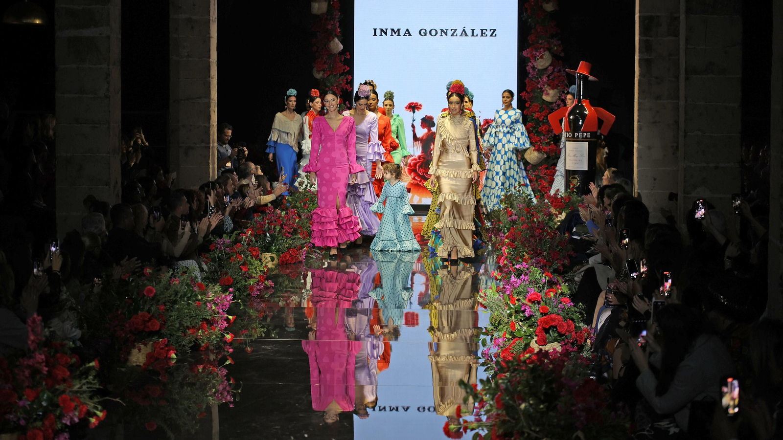 Desfile de Inmaculada González en la Pasarela Flamenca Tío Pepe Jerez 2024
