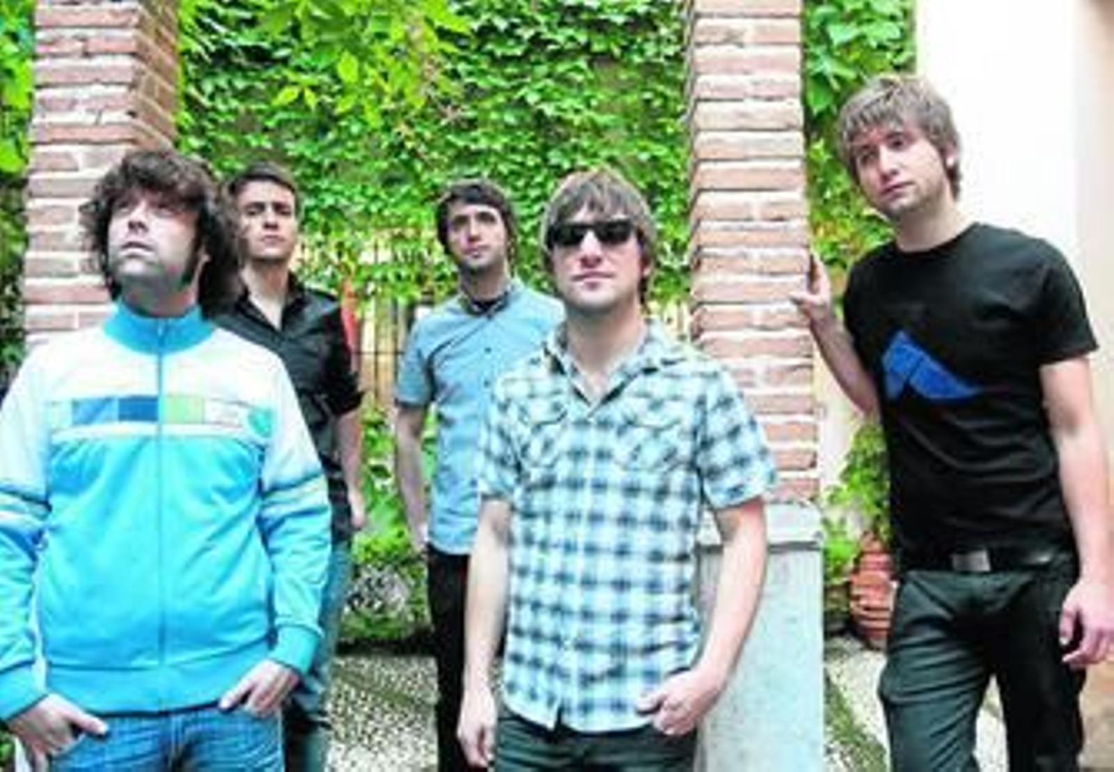 Los miembros de Plastic Frostik Machine, al completo.