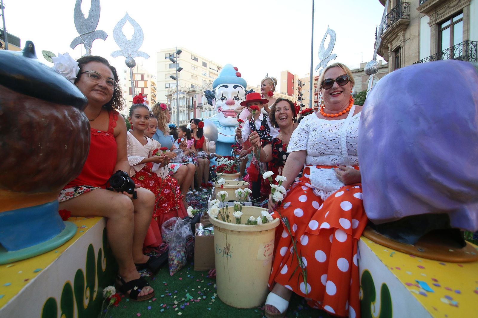 Fotogalería de la Batalla de Flores. Feria de Almería 2019
