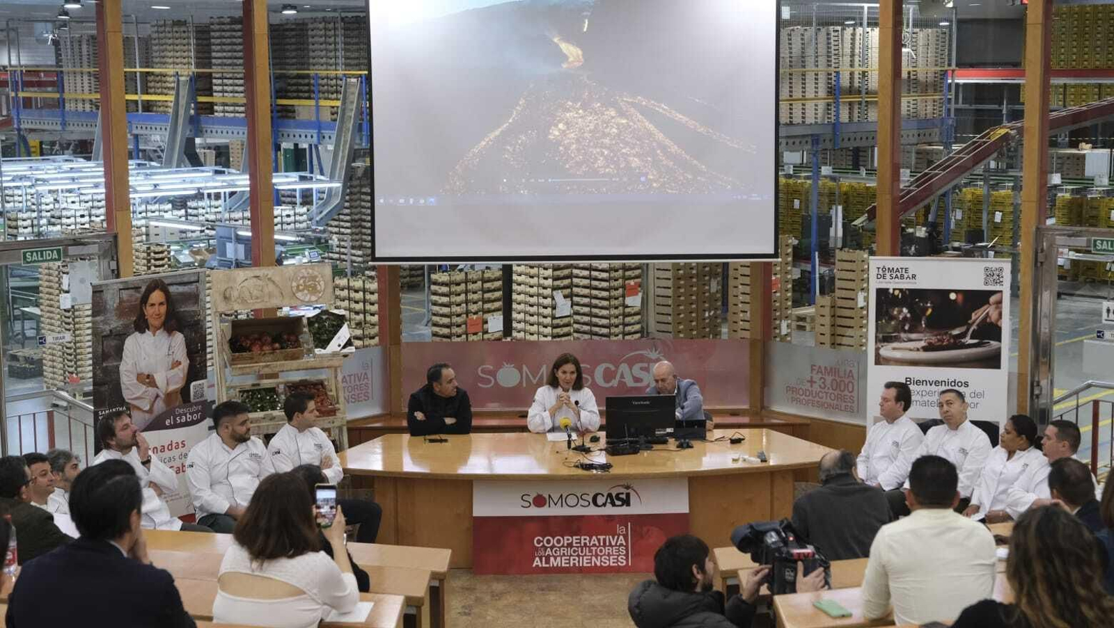 Samantha Vallejo-Nágera presenta la I Jornada del Tomate de Sabor de CASI (Almería)