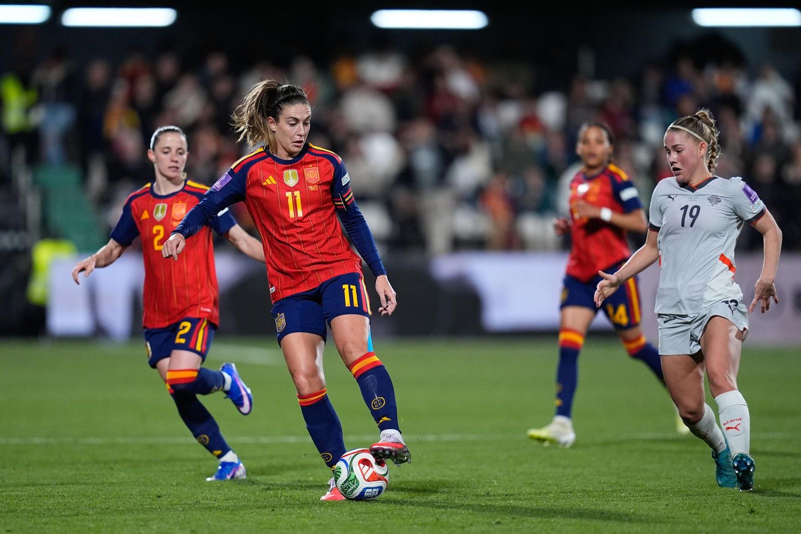 Las fotos del España-Islandia de fútbol femenino