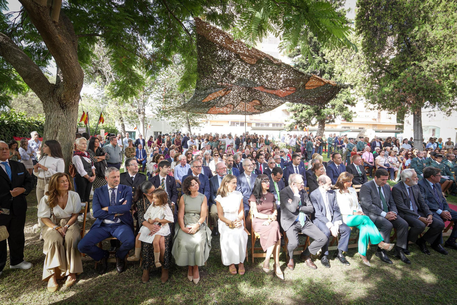 Celebración del Día del Pilar en el cuartel de la Guardia Civil de Jerez