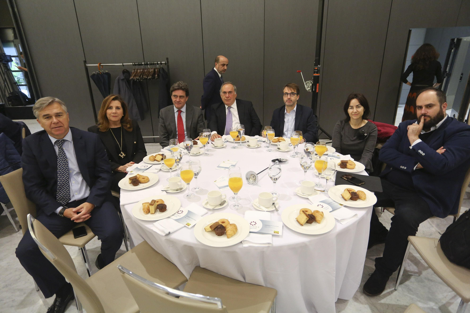 Fotos del Desayuno informativo Grupo Joly con el alcalde de Málaga
