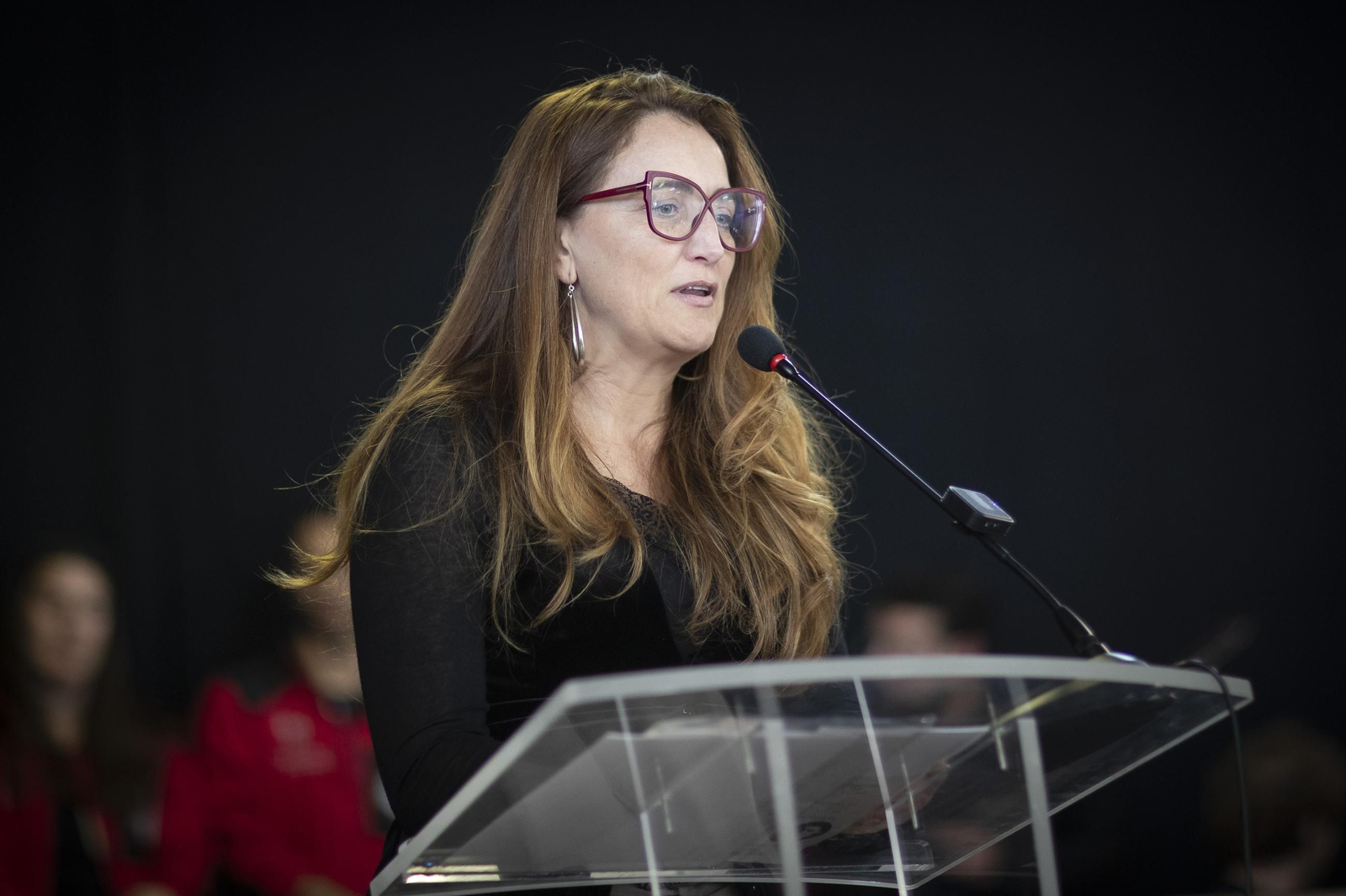 Las mejores imágenes de la entrega de los restos de víctimas del franquismo a sus familiares en Víznar