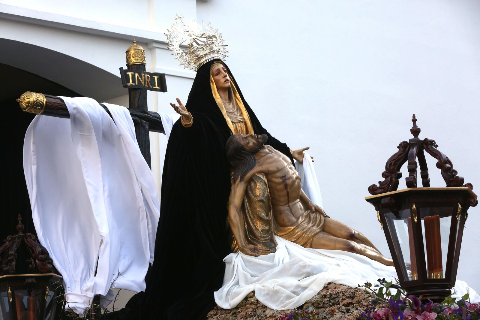 Imágenes del Santo Entierro